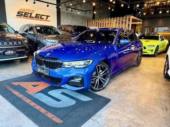BMW-320i-2021