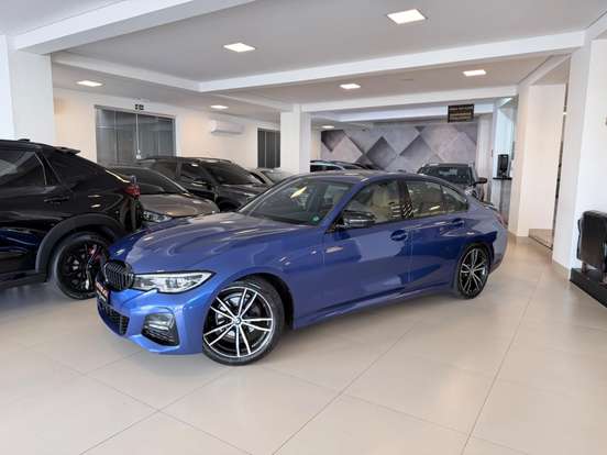 BMW-320i-2021