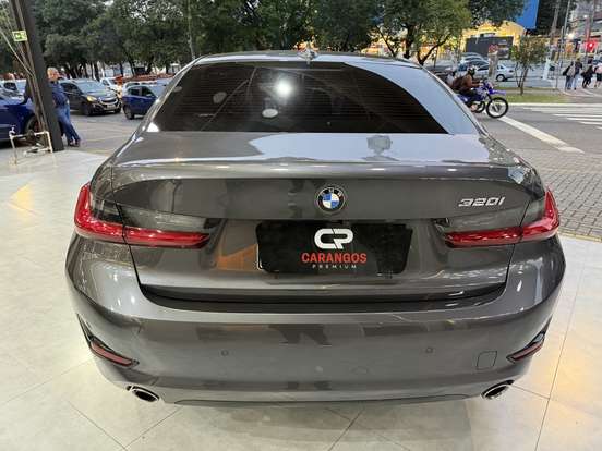 BMW-320i-2.0 16V TURBO GASOLINA SPORT GP AUTOMÁTICO BMW-320i-2020