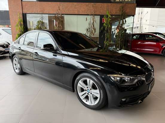 BMW-320i-2018