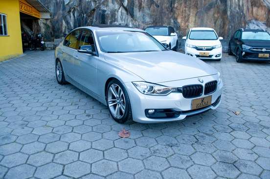 BMW-328i-2015