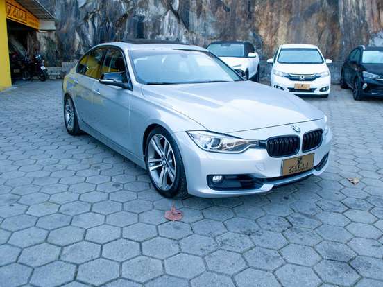BMW-328i-2.0 SPORT GP 16V ACTIVEFLEX 4P AUTOMÁTICO BMW-328i-2015
