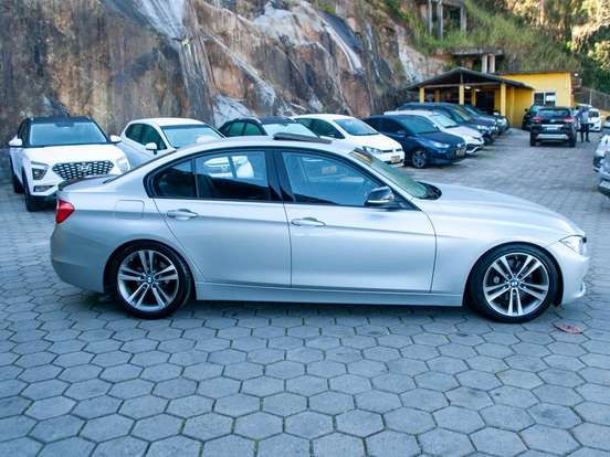 BMW-328i-2.0 SPORT GP 16V ACTIVEFLEX 4P AUTOMÁTICO BMW-328i-2015