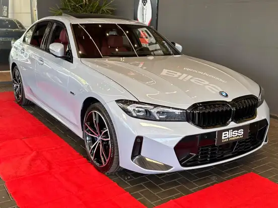 BMW-330e-2.0 16V TURBO HÍBRIDO M SPORT AUTOMÁTICO BMW-330e-2024