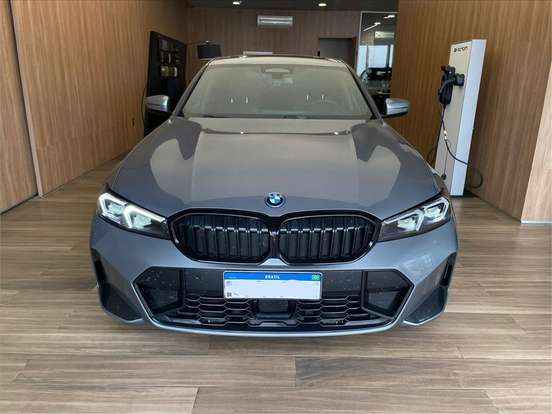 BMW-330e-2.0 16V TURBO HÍBRIDO M SPORT AUTOMÁTICO BMW-330e-2024