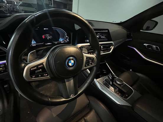 BMW-330e-2.0 16V TURBO HÍBRIDO M SPORT AUTOMÁTICO BMW-330e-2022