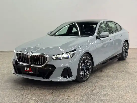 BMW-530e-2.0 TWINPOWER PHEV M SPORT AUTOMÁTICO BMW-530e-2024