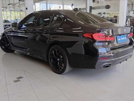BMW-530e-2.0 16V TWINPOWER HÍBRIDO M SPORT AUTOMÁTICO BMW-530e-2021