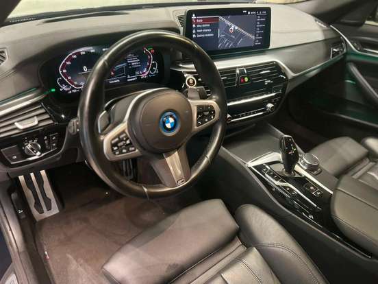 BMW-530e-2.0 16V TWINPOWER HÍBRIDO M SPORT AUTOMÁTICO BMW-530e-2023