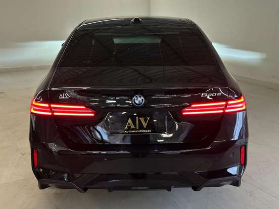 BMW-530e-2.0 TWINPOWER PHEV M SPORT AUTOMÁTICO BMW-530e-2024