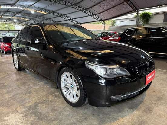 BMW-530i-2008