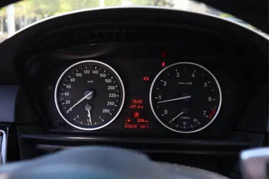 BMW-550i-2009