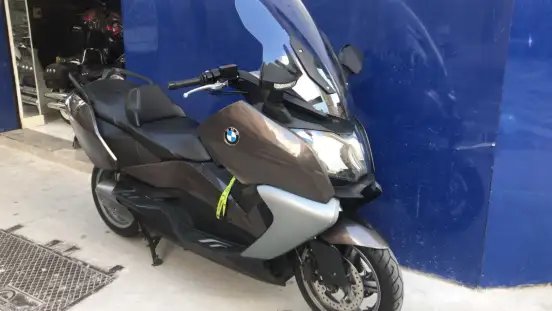 BMW-C 650 GT TOURING BMW-C 650 GT TOURING-2015