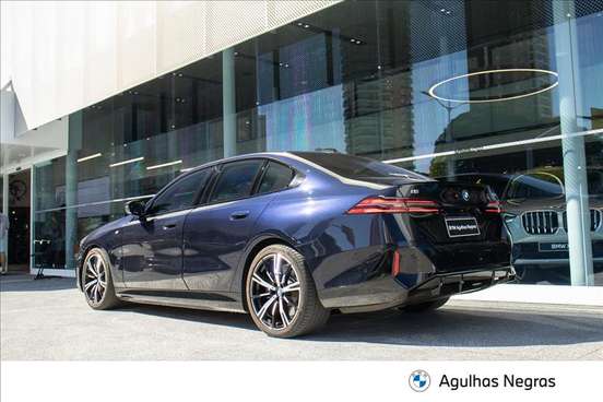 BMW-i5-2023