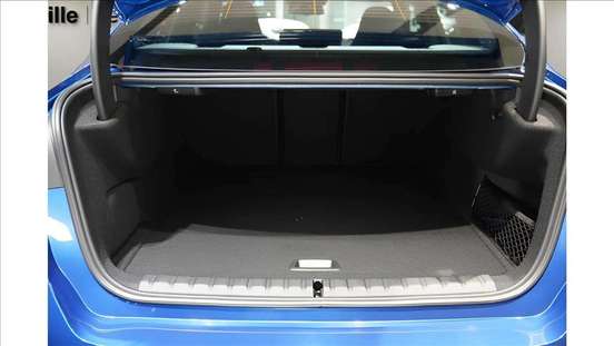 BMW-M 235i-2025