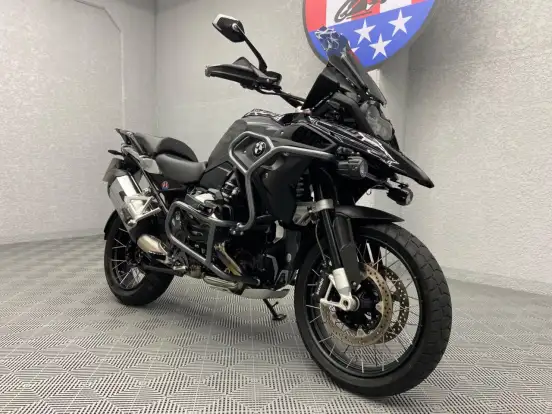 BMW-R 1250 GS PREMIUM TRIPLE BLACK-2023
