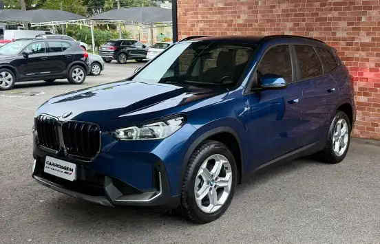 BMW-X1-2022
