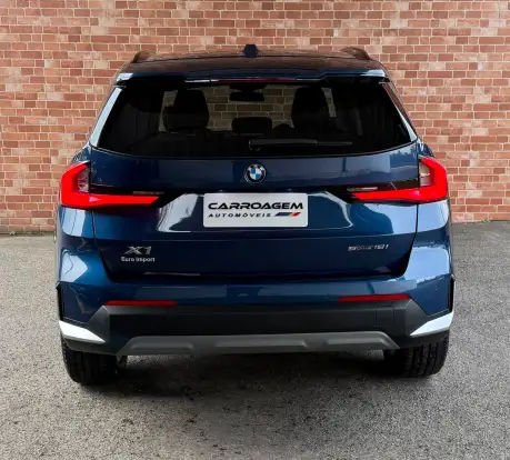 BMW-X1-2022