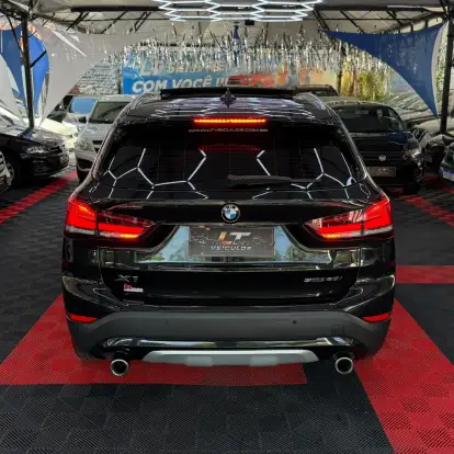 BMW-X1-2020