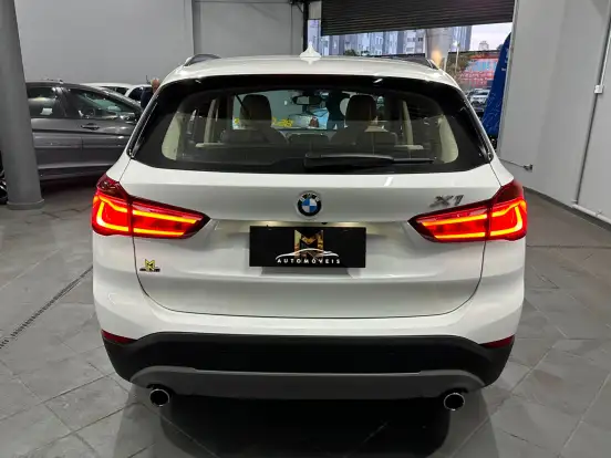 BMW-X1-2.0 16V TURBO ACTIVEFLEX SDRIVE20I 4P AUTOMÁTICO BMW-X1-2016