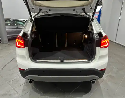 BMW-X1-2016