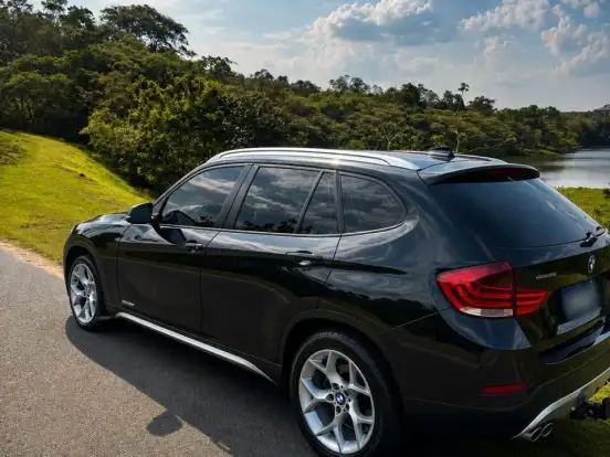 BMW-X1-2.0 16V TURBO ACTIVEFLEX SDRIVE20I X-LINE 4P AUTOMÁTICO BMW-X1-2015