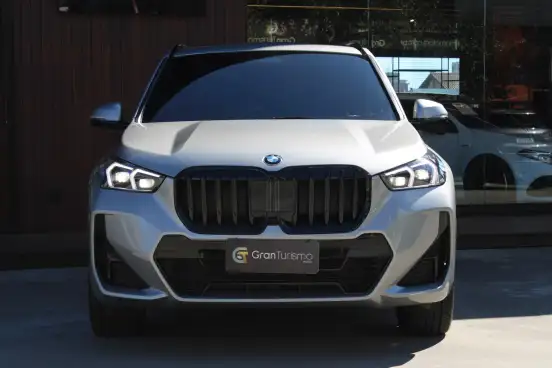 BMW-X1-2025