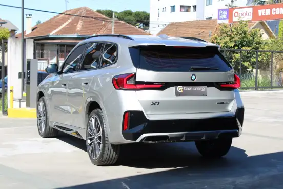 BMW-X1-2025