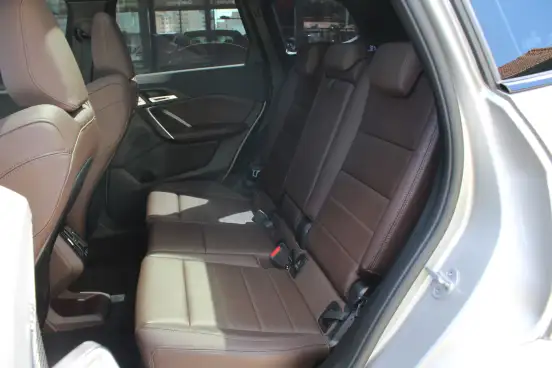 BMW-X1-2025