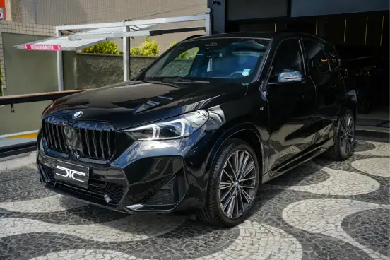BMW-X1-2024