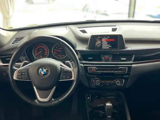 BMW-X1-2.0 16V TURBO GASOLINA SDRIVE20I X-LINE 4P AUTOMÁTICO BMW-X1-2016
