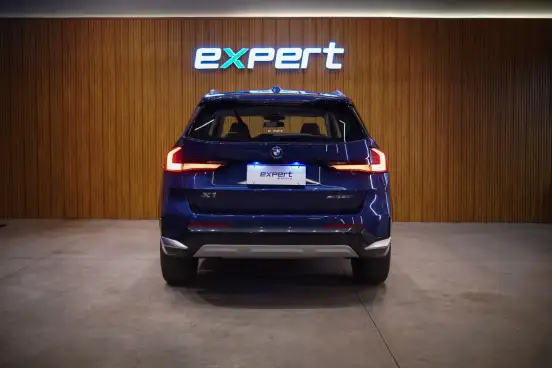 BMW-X1-2023