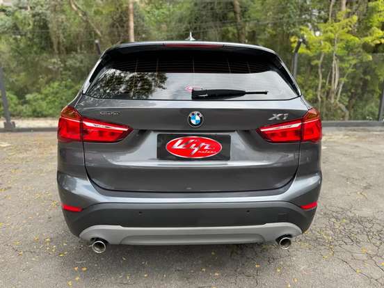 BMW-X1-2.0 16V TURBO ACTIVEFLEX SDRIVE20I 4P AUTOMÁTICO BMW-X1-2017