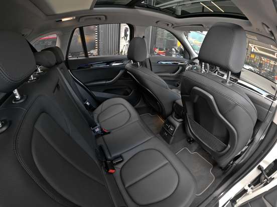 BMW-X1-2.0 16V TURBO ACTIVEFLEX SDRIVE20I 4P AUTOMÁTICO BMW-X1-2020
