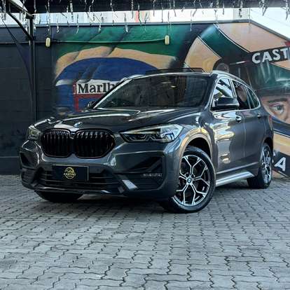 BMW-X1-2021