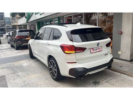 BMW-X1-2022