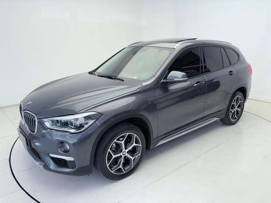 BMW-X1-2.0 16V TURBO ACTIVEFLEX SDRIVE20I X-LINE 4P AUTOMÁTICO BMW-X1-2019