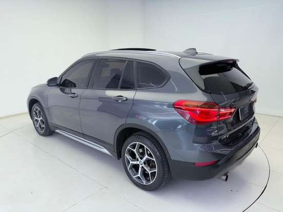 BMW-X1-2.0 16V TURBO ACTIVEFLEX SDRIVE20I X-LINE 4P AUTOMÁTICO BMW-X1-2019