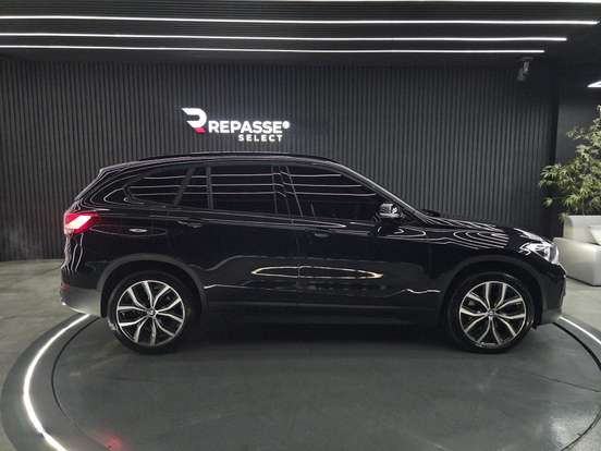 BMW-X1-2022