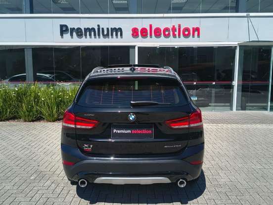 BMW-X1-2.0 16V TURBO ACTIVEFLEX SDRIVE20I X-LINE 4P AUTOMÁTICO BMW-X1-2021