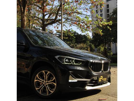 BMW X1 2.0 16V TURBO ACTIVEFLEX SDRIVE20I X-LINE 4P AUTOMÁTICO
