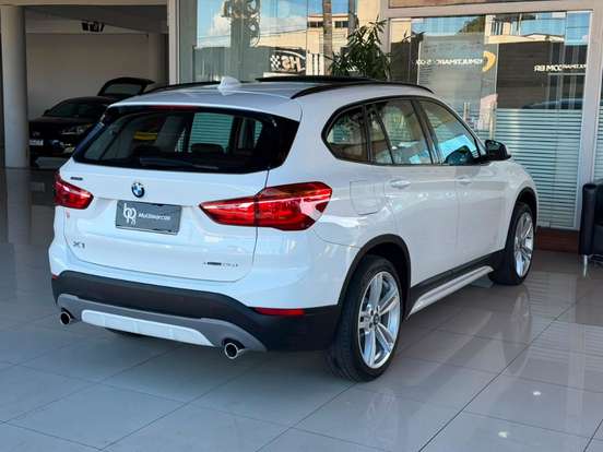 BMW-X1-2.0 16V TURBO ACTIVEFLEX XDRIVE25I SPORT 4P AUTOMÁTICO BMW-X1-2018