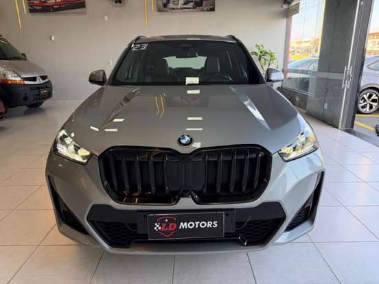 BMW-X1-2023