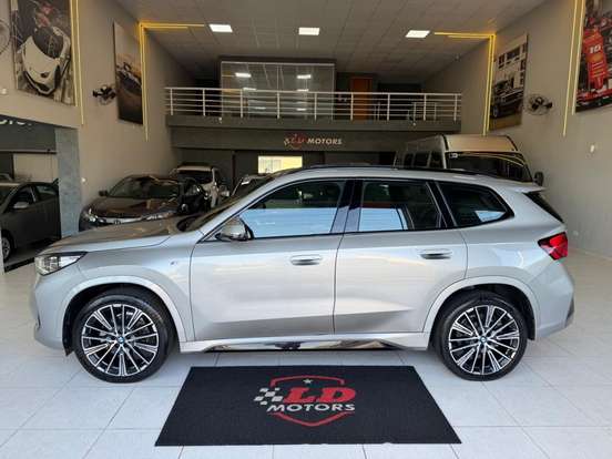 BMW-X1-2023