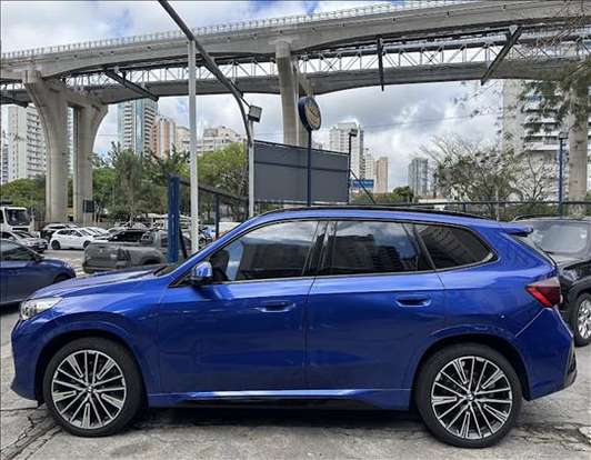 BMW-X1-2025