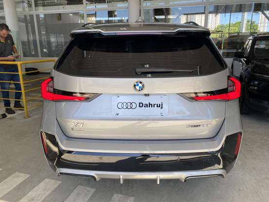 BMW-X1-2023