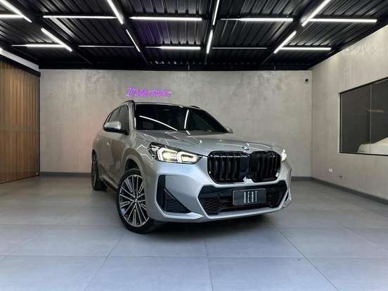 BMW-X1-2025