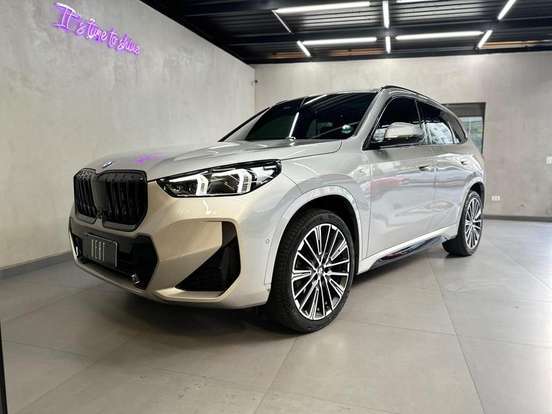 BMW-X1-2025