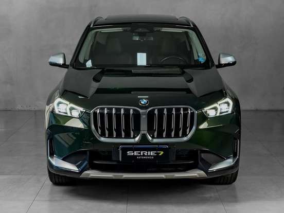 BMW-X1-2022