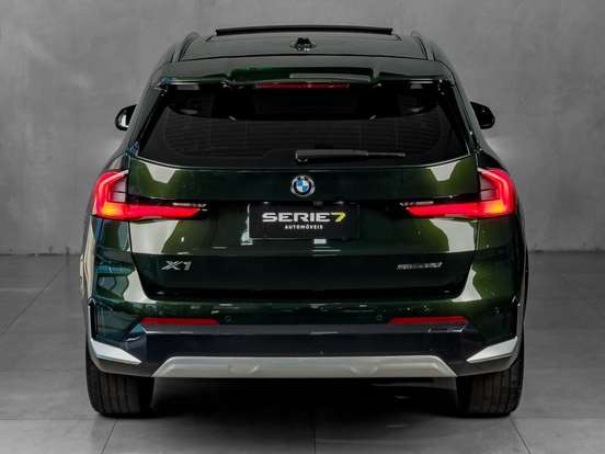 BMW-X1-2022